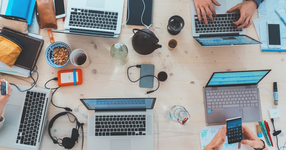 Maximizing Development Efficiency with Modern Coding Helpers
